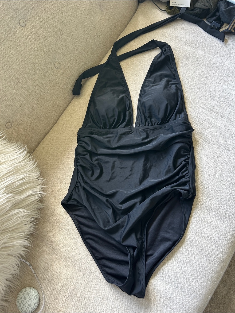 NWT Cupshe Black Halter One-Piece Swimsuit Medium
